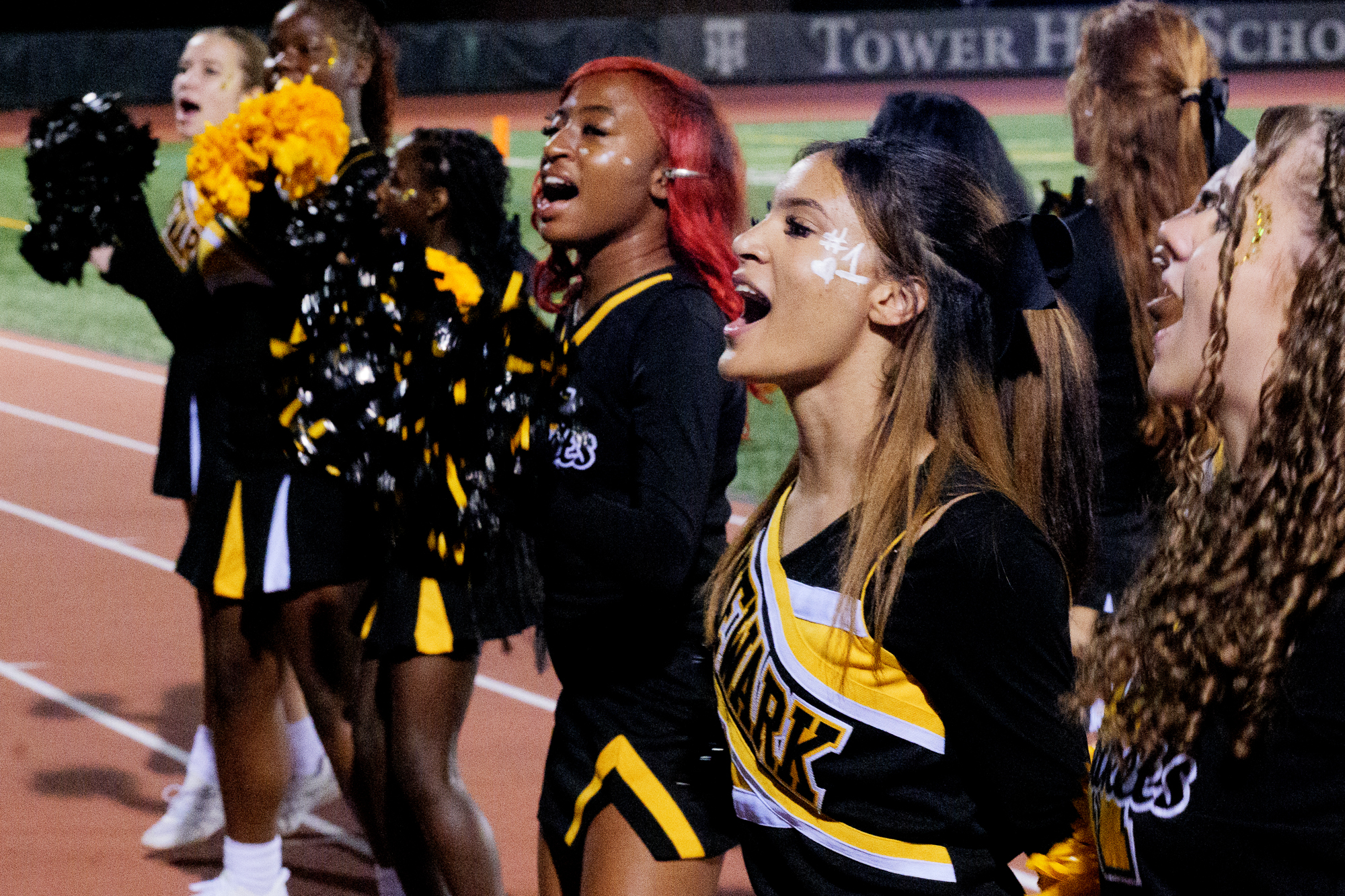 Newark Cheerleading dazzles the crowd